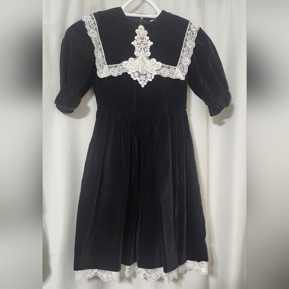 Charming Black Velvet Kids Dress with Lace Trim